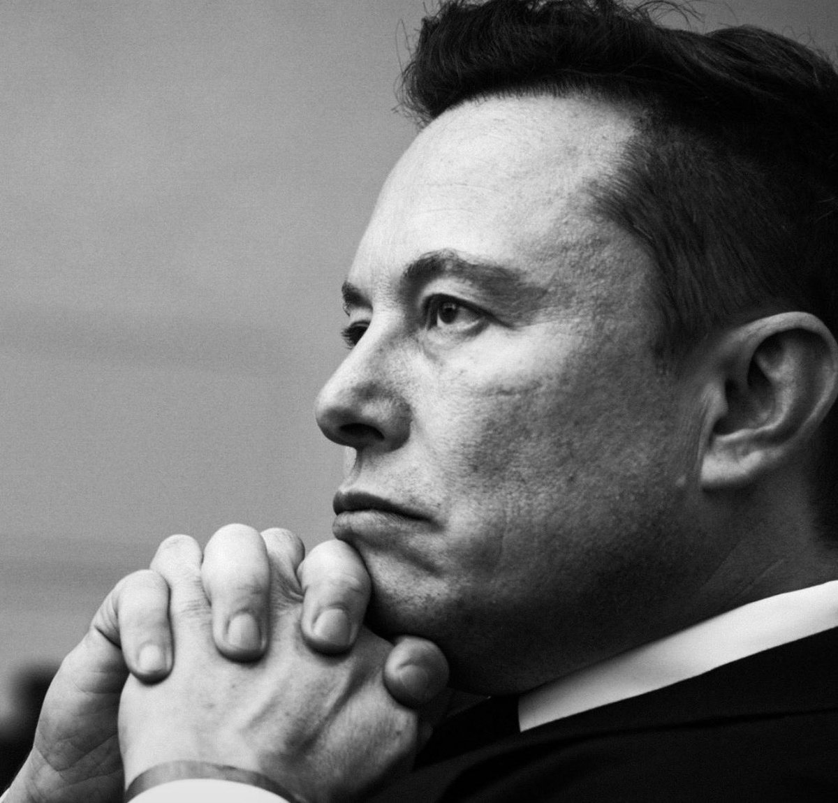 tosca1610's tweet photo. Do you consider Elon Musk an American Hero?

A. Absolutely
B. Slightly
C. Not really
D. Not at all https://t.co/7oAmtEdZ6q