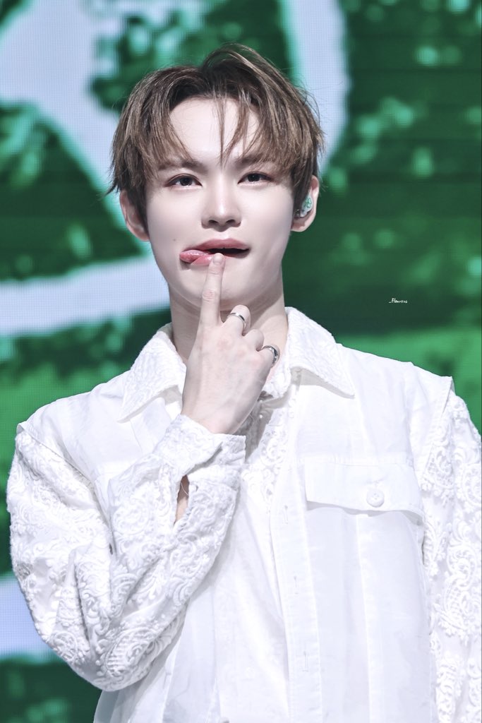 _Fleur1122's tweet photo. 260725 

#천러 #辰乐 #CHENLE #NCTDREAM https://t.co/0sH3BH12wN