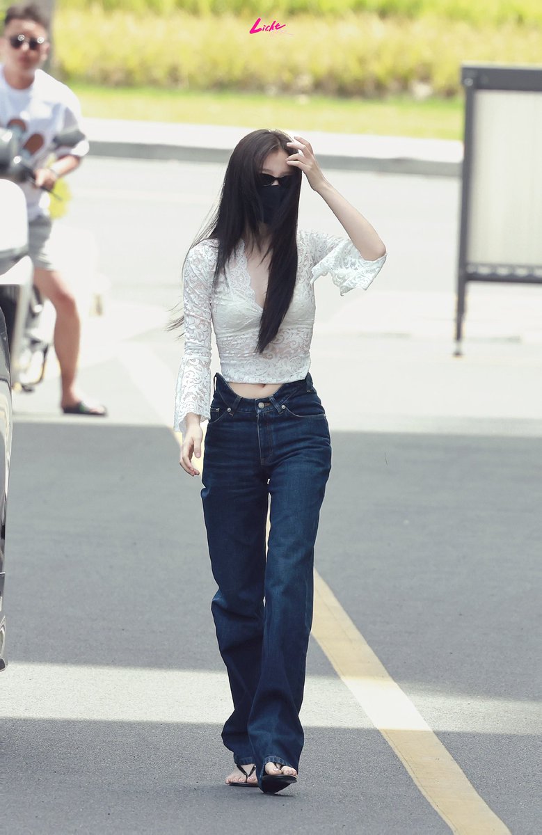 JoyLy0503's tweet photo. สวย น่ารัก ลงตัวที่สุด รักๆๆอ่ะ😗🌟

Cr.Licht | 虞书欣
2026.0726🐚👸🏻✨

#อวี๋ซูซิน #YuShuxin #EsTheryu https://t.co/NQ48m4EkXt
