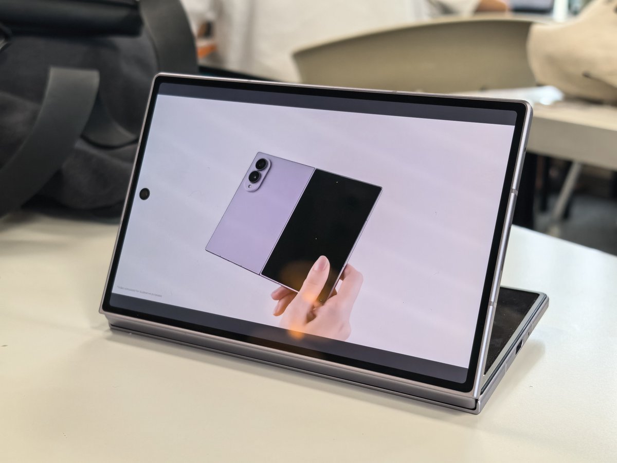 Galaxy Z Fold8のFlexモードについては、まあコンテンツ見るのなら外