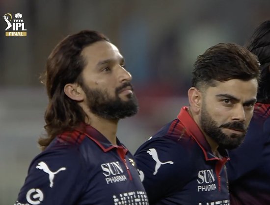 Rcb_Xtra's tweet photo. I don't know I just love this picture and always find excuses to post it ❤️ https://t.co/zz6Wj6h443