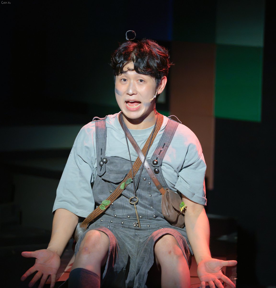 cozy_pic's tweet photo. 260616 20:00PM 뮤지컬<오즈>
스페셜 커튼콜 ‘난 괜찮아’

양철役 #송유택 배우님 https://t.co/zhDg5W90RG