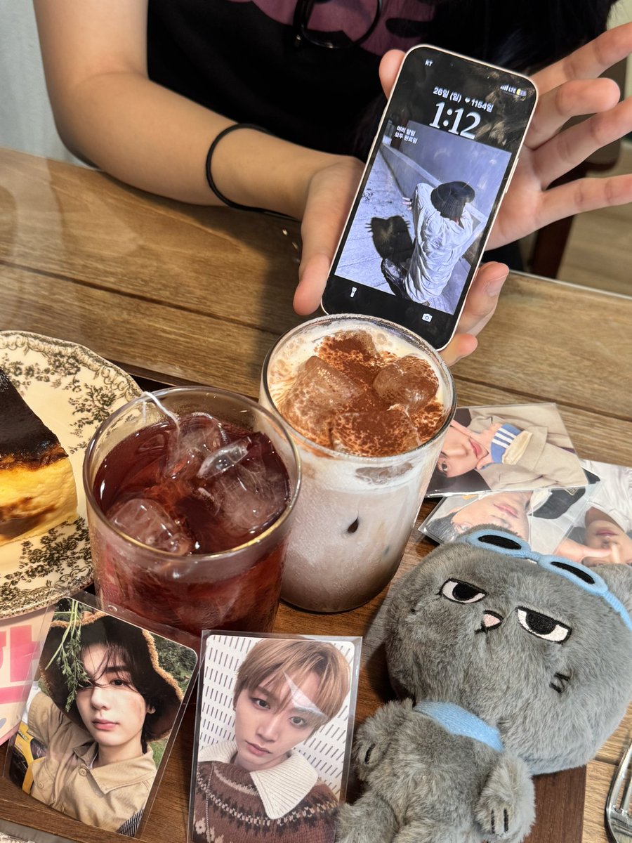𝐬𝐚𝐧 tweet media