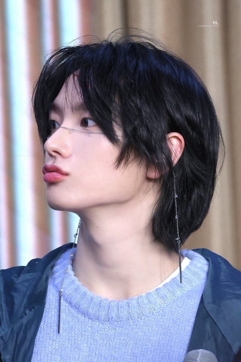 도어 tweet media