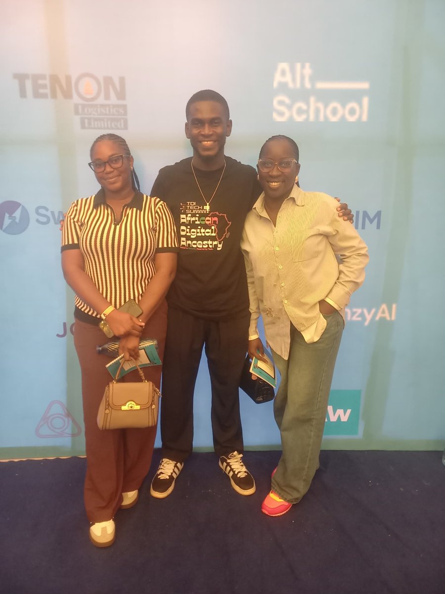 Inem_arch's tweet photo. Had an amazing time at TDI Tech Summit 2.0. Met incredible people and had meaningful conversations.
#TDITechSummit2.0
#Networking
#DataAnalytics
#TechEvent https://t.co/8oTC3ZwMwe