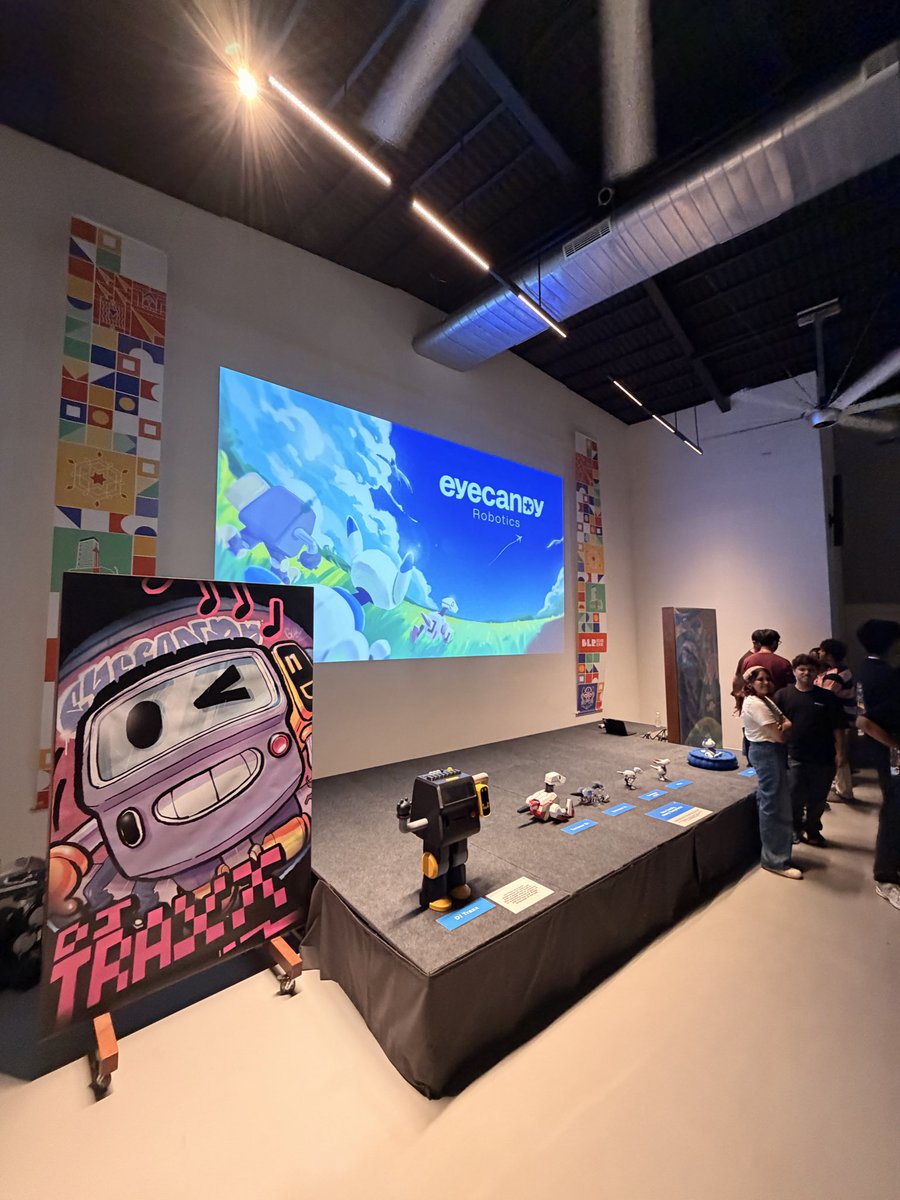 wtfvatsa's tweet photo. I still can’t believe my job is making animated characters walk out of the screen and into a room.
Two months in at @eyecandyrobots, we build them desk-sized all the way up to theme-park-sized.
Yesterday we showed them off at our launch event. 
 https://t.co/sTYIuLcWKq https://t.co/d1UFpFgVLP