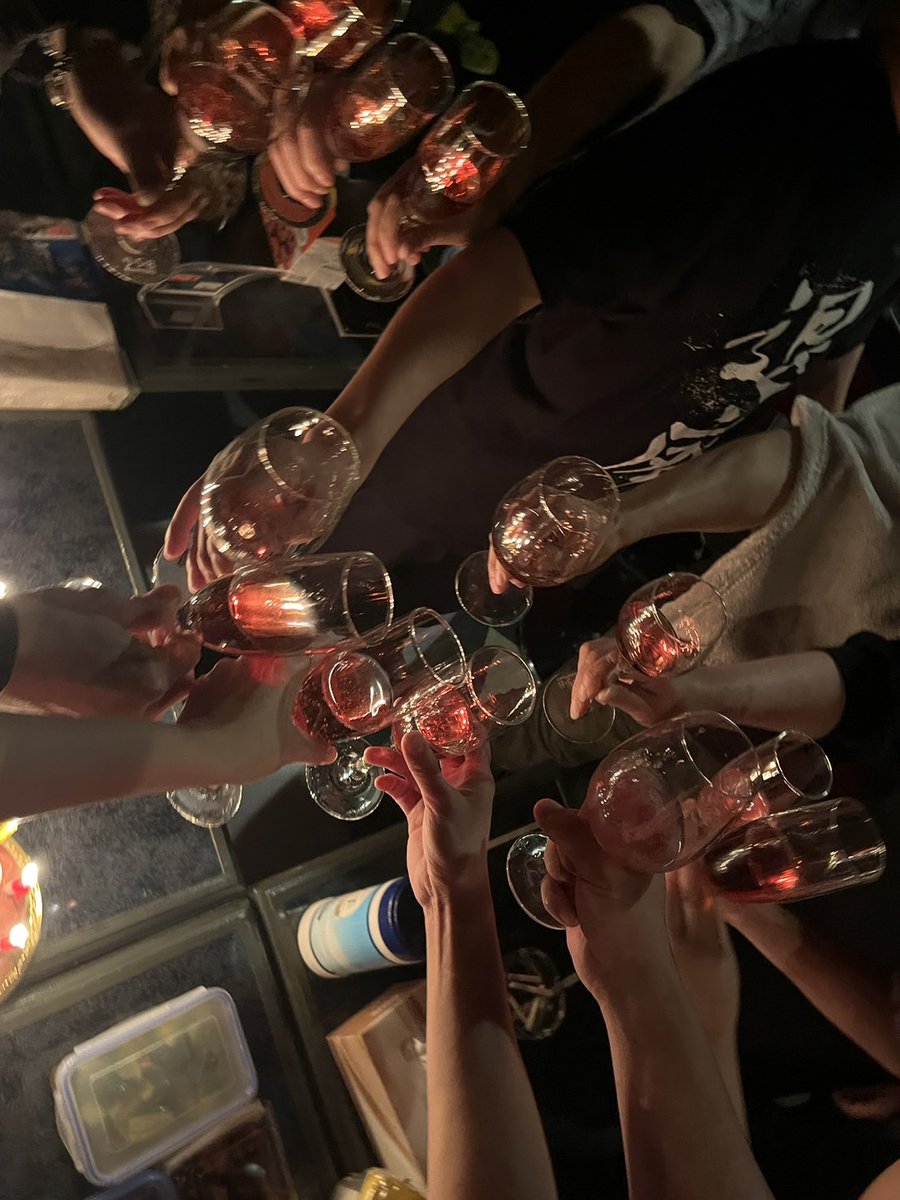 KIZAMI_IA's tweet photo. Decadence 6周年おめでとうございます！！

周年イベントではスタッフとして参加させていただき、貴重な経験をさせていただきました。

お越しくださった皆さま、本当にありがとうございました。

これからも末永く愛され続けるお店でありますように。 https://t.co/F1Nenzkrib