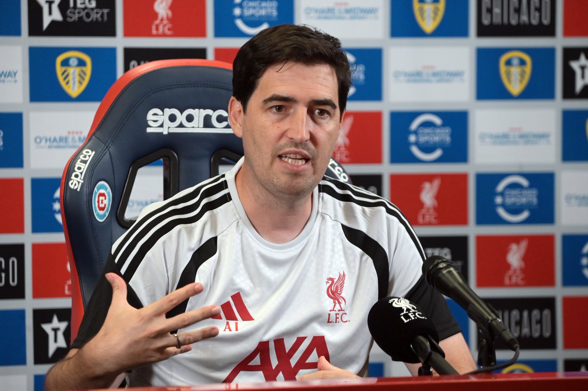 MirrorFootball's tweet photo. Liverpool dealing with 'the worst news' as Andoni Iraola makes transfer demand

https://t.co/YcYJyH4IUx https://t.co/twLxHpxP2U