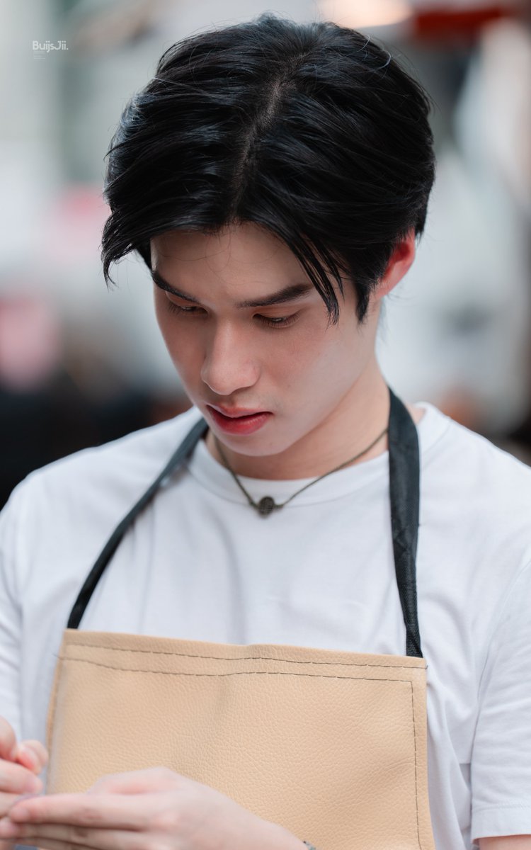 BuijsJii's tweet photo. มีกี่เมนูเอามาให้หมดเลยเฮีย

🐰 : @peakpeemapol 

#เผลอpick
#PearlPeak 
#Peakpeemapol https://t.co/hwabh0UlND