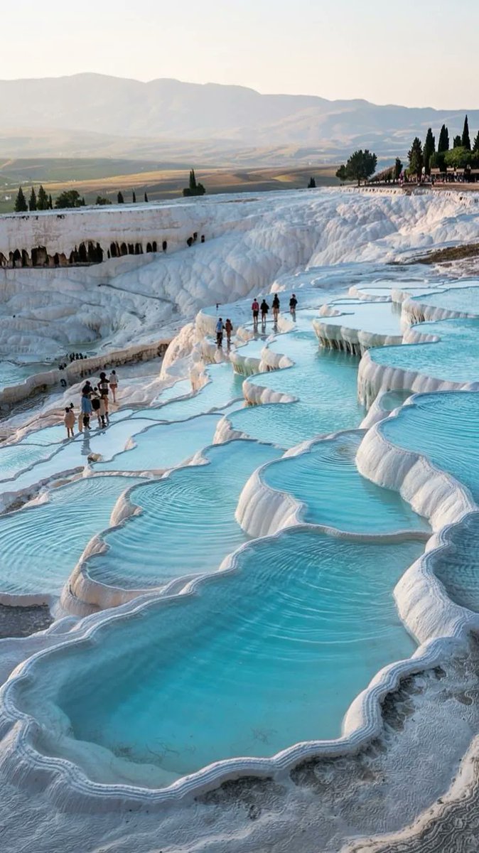 ab_cd_1235's tweet photo. Pamukkale Pools of Turkey 🇹🇷 https://t.co/4Iq8BsFPux