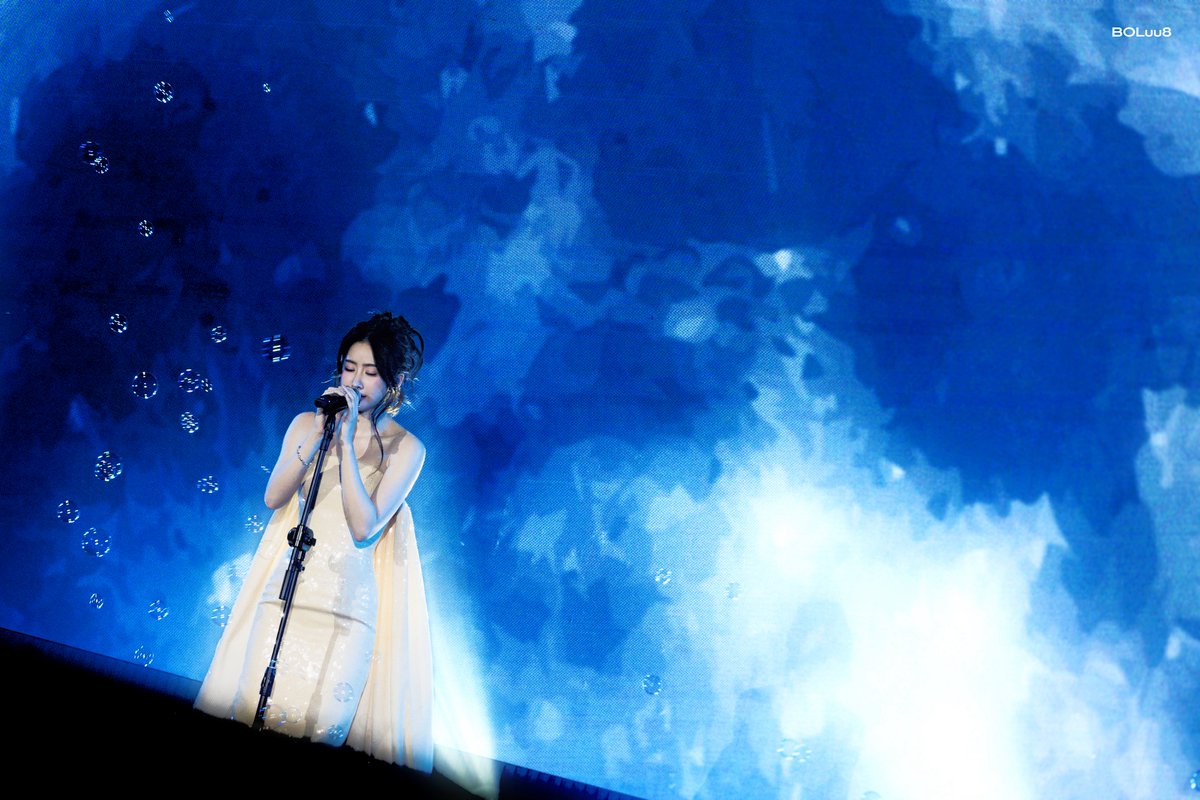 BOL_U83's tweet photo. 🎂💙

APASRA THE LUNA LIGHT
#YOKO25thBDfanmeet
#YokoApasra‌ https://t.co/FoMuRqYpSd