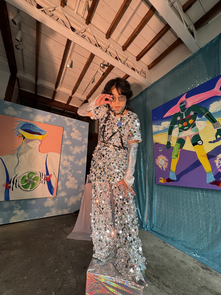 mujina1985's tweet photo. びゅん 「スーパーうぇいびゅん」at Gallery Dalston 7月26日まで https://t.co/0gUC5Zktl3