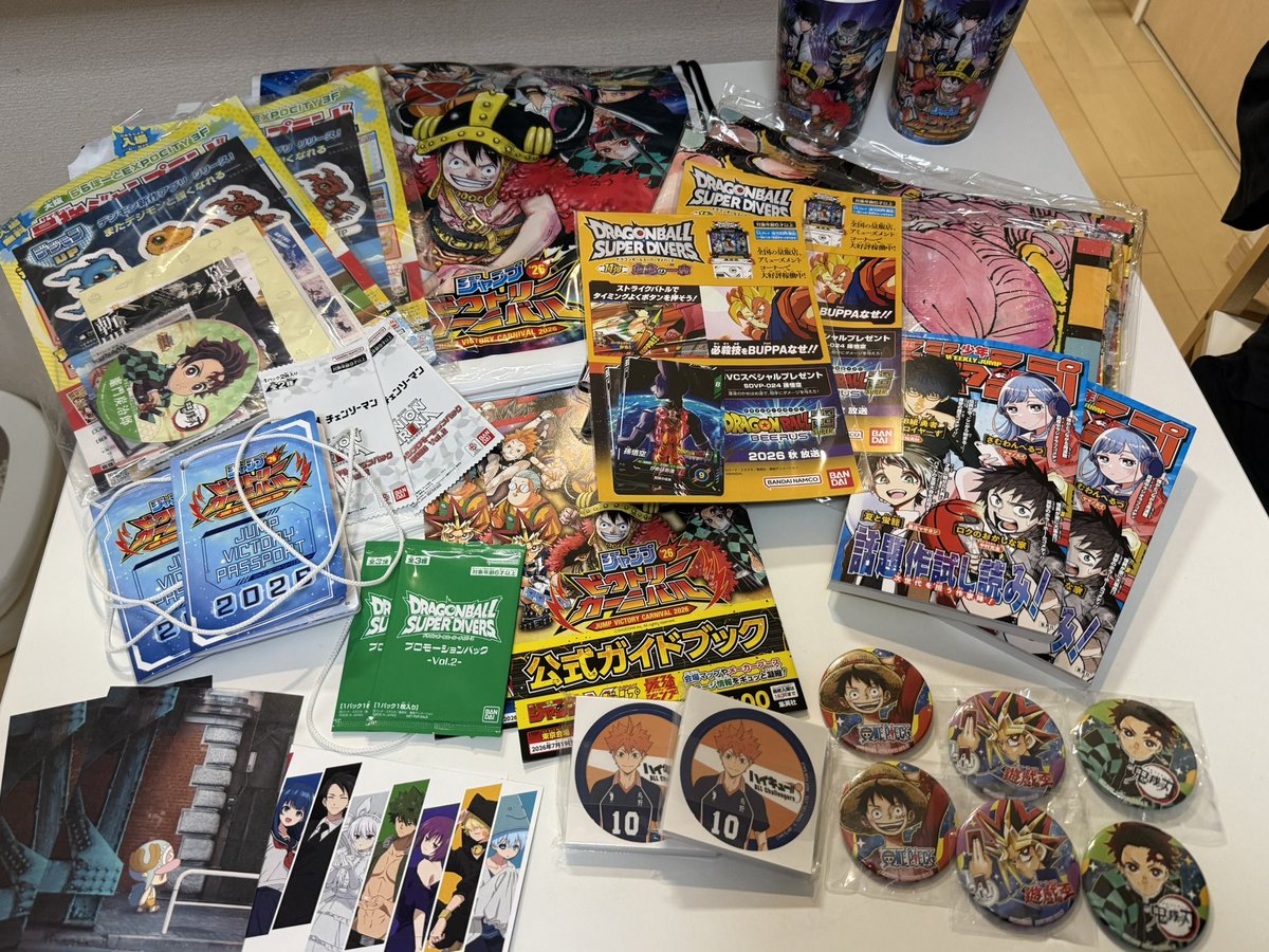 beautifulbell22's tweet photo. 7年ぶりにジャンプビクトリーカーニバル
行ってきたー🤩💕
混雑やばかったけど
ルフィとチョッパーと写真撮れたし
お土産もたくさんで大満足🤭

7年前はお腹の中にいたりったんが
一生懸命謎解きしてるのが
感慨深かったよ🥹✨
 #ジャンプビクトリーカーニバル https://t.co/SY58RscIMl
