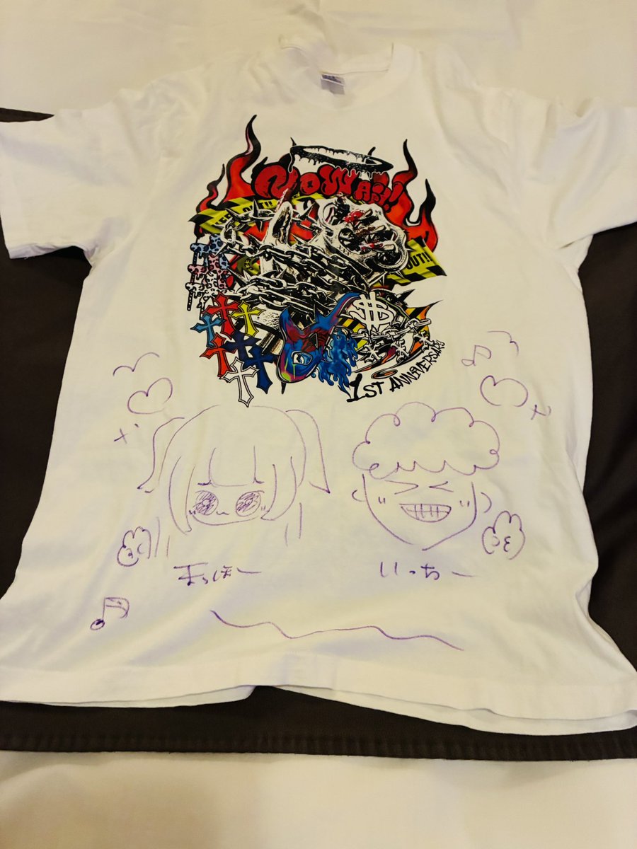 icchi1420's tweet photo. 私物サイン使わせて貰いました！
色々迷ったけどまほちゃん色々描きたいって言ってくれたので全振りしま！
今回2枚使って両面お絵描き

めっちゃ良き👍👍
ありがとね🤭 https://t.co/cykTrZG3TX