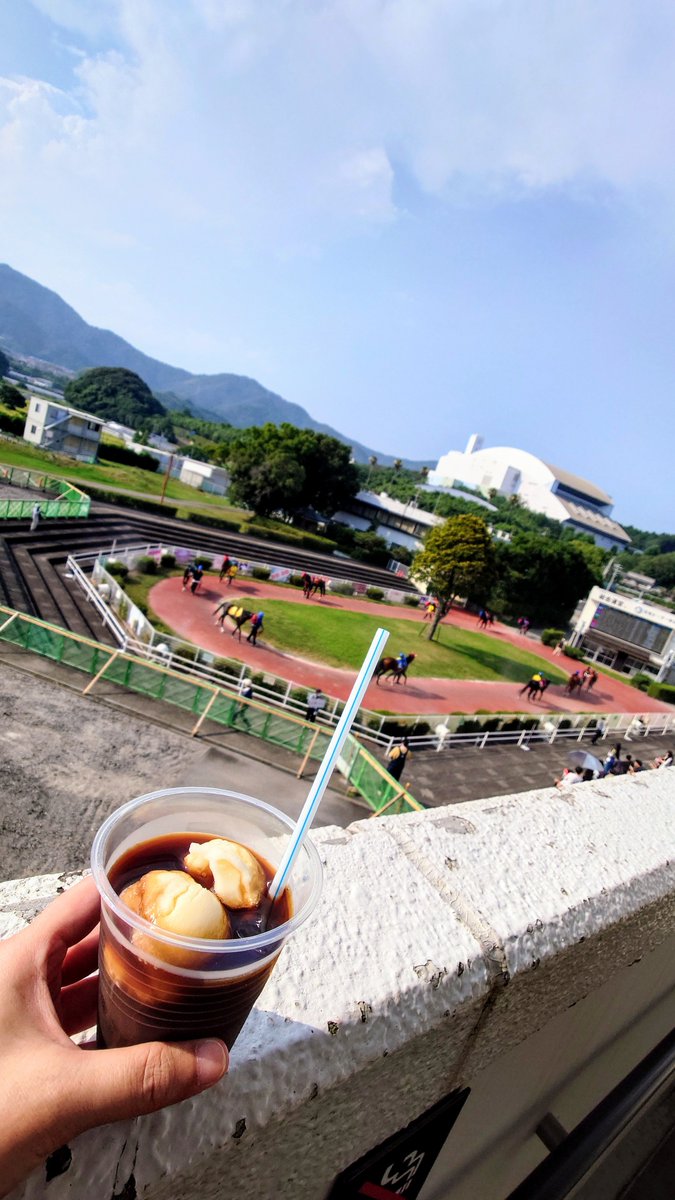 tttt0145's tweet photo. おいちぃ…

#高知競馬場 https://t.co/cM9pejEHmG