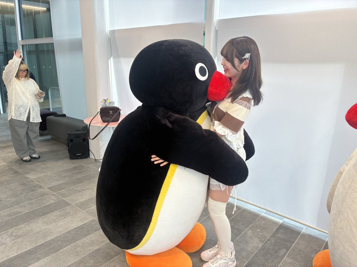 __________om914's tweet photo. ピングー可愛い(T ^ T)♡
オルビスでクレンジングも最近愛用しているので嬉しい꜀( ꜆-⩊-)꜆♡
#スキンケアラウンジバイオルビス
#ピングーとオルビス https://t.co/QtNMCCuC7V