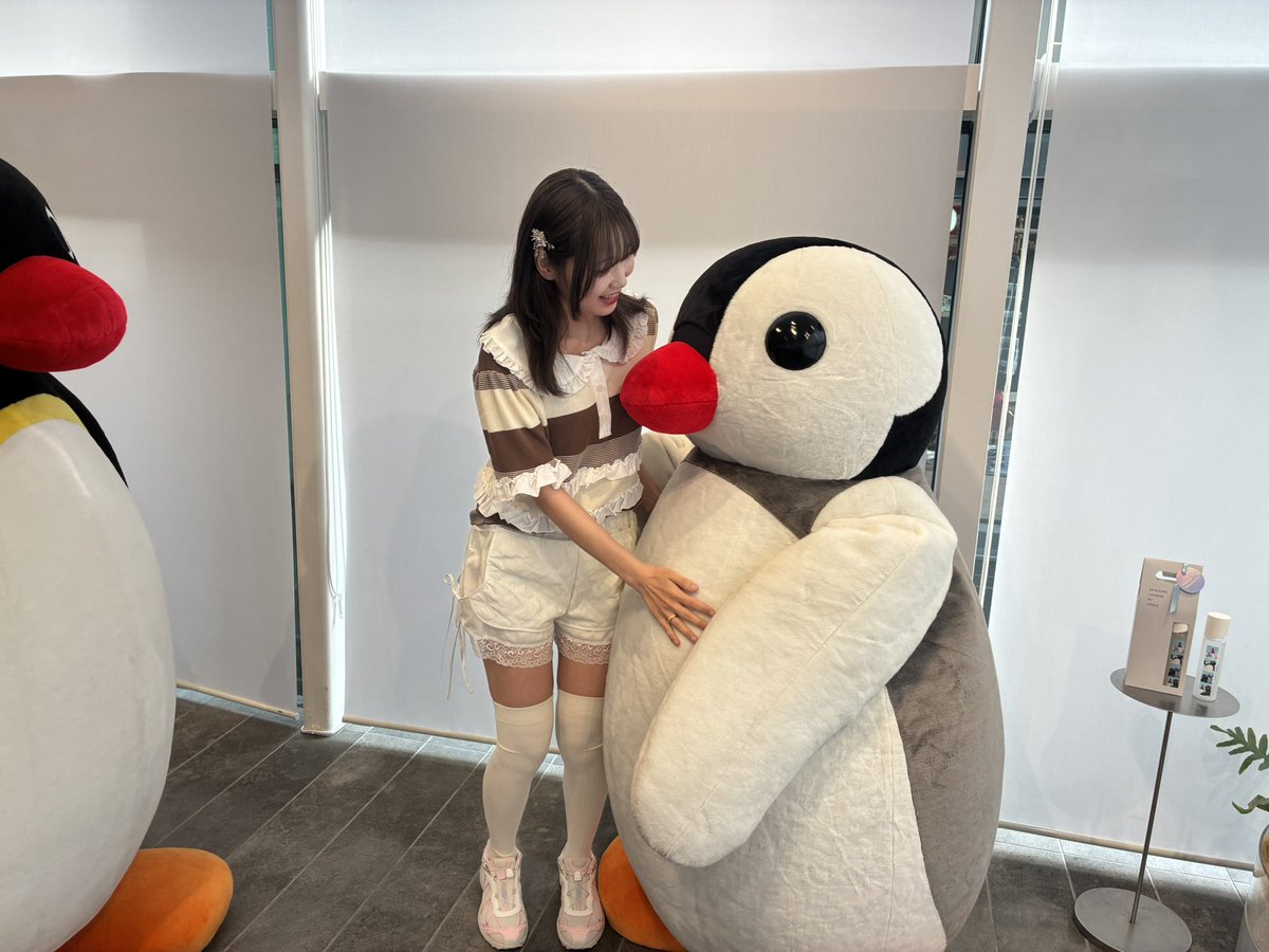 __________om914's tweet photo. ピングー可愛い(T ^ T)♡
オルビスでクレンジングも最近愛用しているので嬉しい꜀( ꜆-⩊-)꜆♡
#スキンケアラウンジバイオルビス
#ピングーとオルビス https://t.co/QtNMCCuC7V
