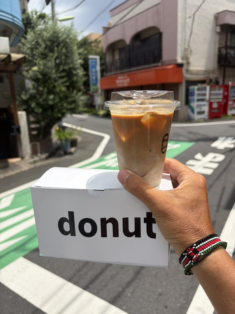 kaeyabu's tweet photo. ドーナツラン https://t.co/7difiWj217