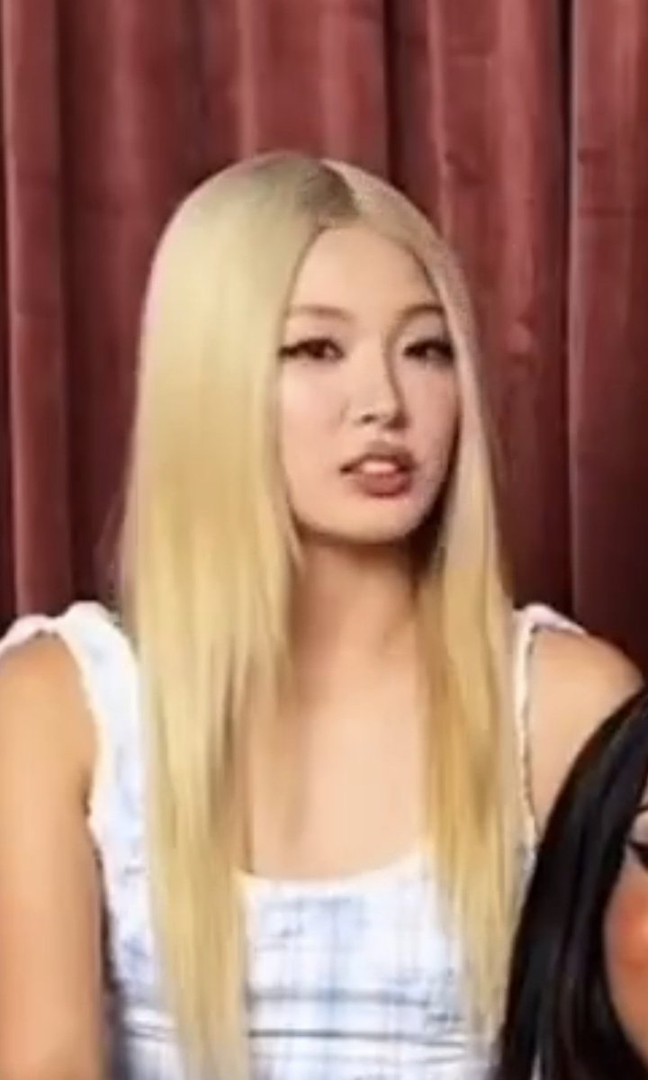 meiyokpilled's tweet photo. "i got a lot of kilig moments from megan today 🤭"

yoonchae's genuine reaction: https://t.co/NXqo41Awaa