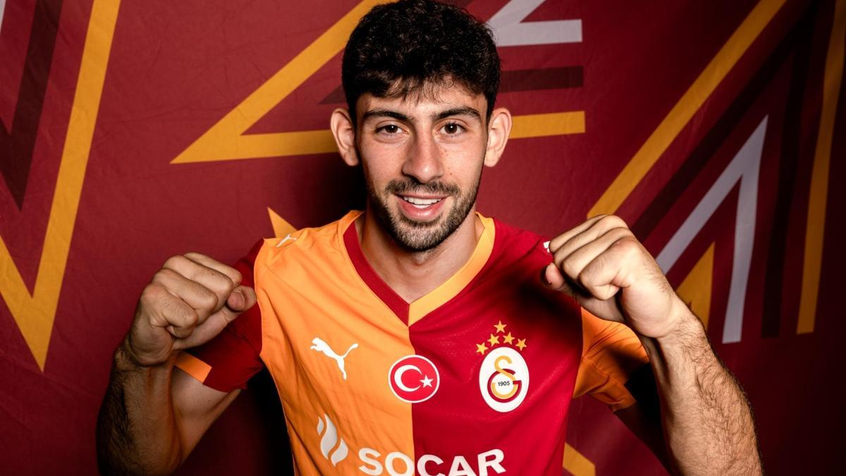 yescontextfb's tweet photo. 🔥 TARİHİ İTİRAF!

Yusuf Demir:

“Maç öncesi ayakkabı bile giyemiyordum ve zaman lazımdı fakat kulüp doktoru bana ‘Sana bir iğne yapacağız hemen düzeleceksin’ dedi. Bunu asla kabul etmedim. Kulüpte neler olduğunu çok az kişi bilmek ister!”

📰 Vereinhören - Röportaj https://t.co/yWQif7a3E9