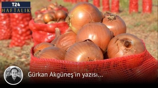 T24Haftalik's tweet photo. 🧅 Soğanın acı hikâyesi...

📌 Sonra yeniden başa dönüyoruz. Belki de artık şunu kabul etmenin zamanı geldi. Tarım yalnızca üretim işi değil. Üretimi sürdürebilme işi...

✍️ Gürkan Akgüneş'in yazısı...
https://t.co/jJaeR4WRNY

@gurkanakgunes https://t.co/SREsprA4yp