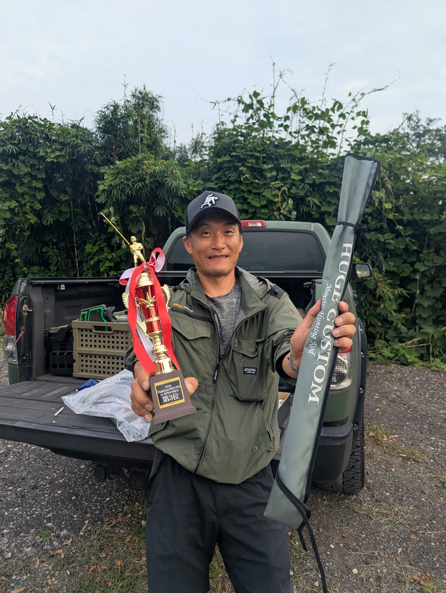 highocean5885's tweet photo. T並木カップ　VS　deps
 2026
デプスチームで参加してきました。

結果は3位入賞＋ビッグフィッシュ賞のダブル受賞でした！🏆
​
副賞でヒュージカスタムも獲得！
景品豪華すぎてやばすぎ
大会に関わった全ての皆様、ありがとうございました！
​#T並木カップ #バス釣り #HUGE_CUSTOM #deps
#凸撃豊英バス釣り部