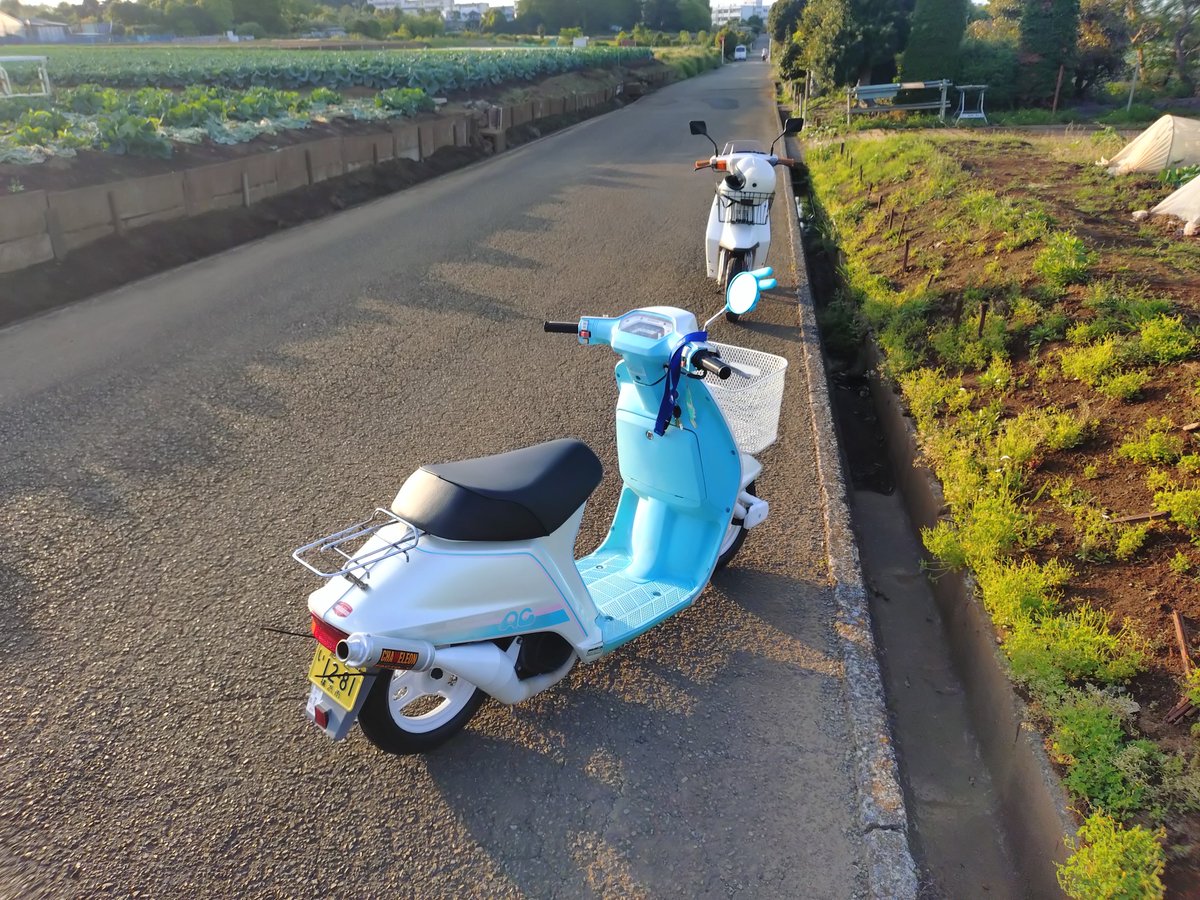 MK_tact's tweet photo. 後期クレタクの姿は懐かしい。
パステルカラーは可愛いな。
たまには載せ替えようかな。
#旧原付 https://t.co/DwkINuJXi6