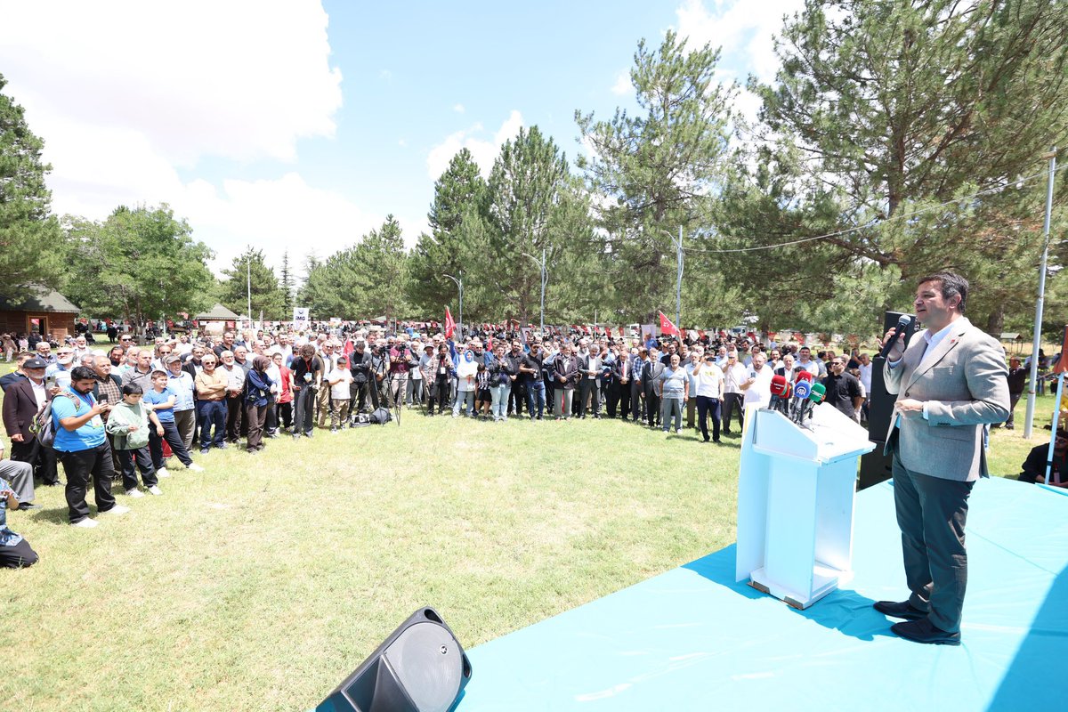 saadetpartisi42's tweet photo. Genel Başkanımız Mahmut Arıkan, Konya İl Başkanlığımız tarafından düzenlenen “Geleneksel Saadet Pikniği” programına katıldı. https://t.co/l1cpW0n4se