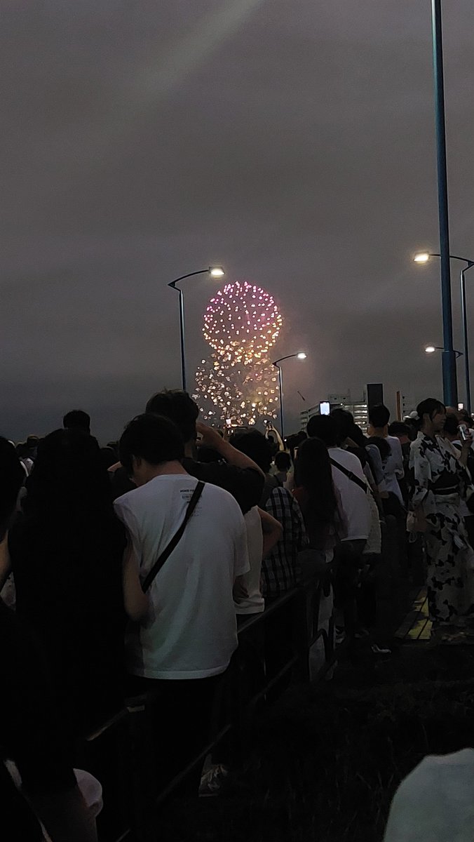 riorosyo_trymn's tweet photo. 久々に現地に花火見に行ったり初シーパラ行ったりしてました✌️ https://t.co/b11UDj2Yq7