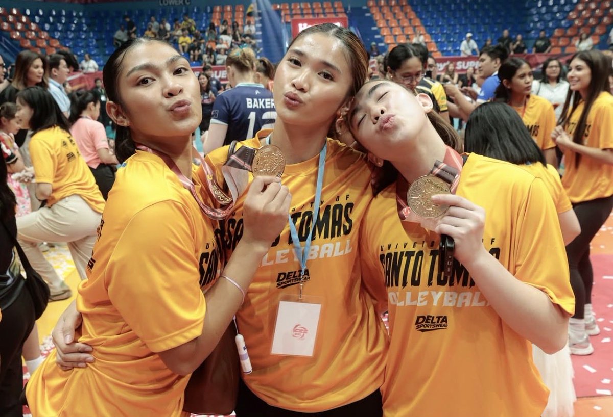 espanadapitan's tweet photo. GVT girls! 🤩

© Jade Moya https://t.co/QxWx9ImcD4