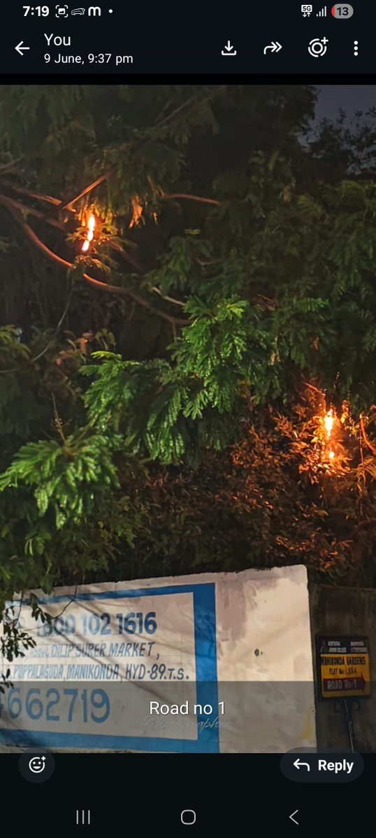 chakrijsk's tweet photo. Manikonda gardens...road no.1
Street lighra issue....UNRESOLVED since a month
@ManaManikonda https://t.co/n09kiB0GsY