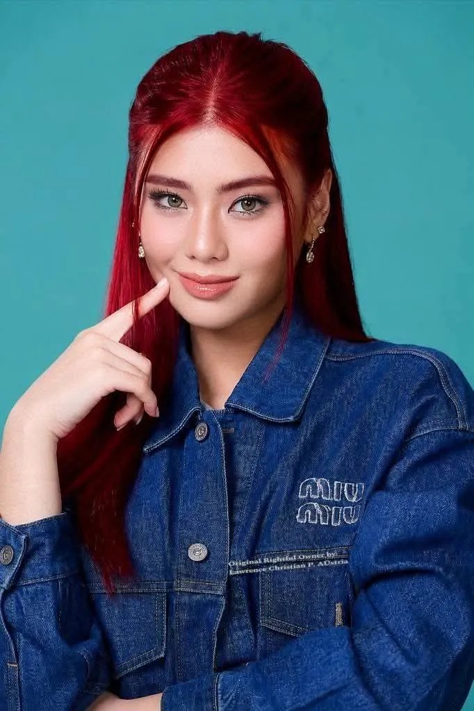 AllAboutBINIPH's tweet photo. When asked about #BINI's music direction, Mikha shared that the group's upcoming sound won't be too far from what fans are used to, but will be a leveled-up version.

She added that BINI continues to explore and expand their knowledge across different music styles and genres. https://t.co/Y5QLJak5QG