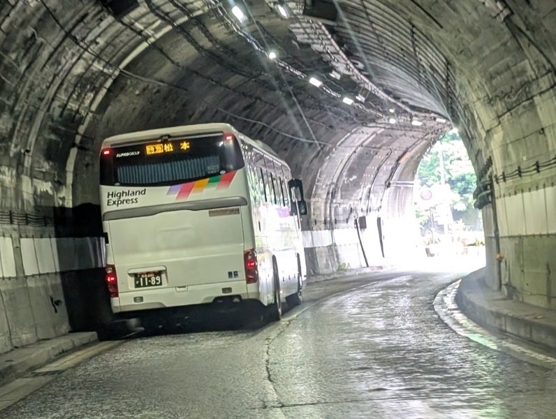 itome100028's tweet photo. 糸目も左に寄せて走れる方ですが、コレは恐ろしくて真似出来ません(ノД`)ミーミー https://t.co/JZpBVvVbhj