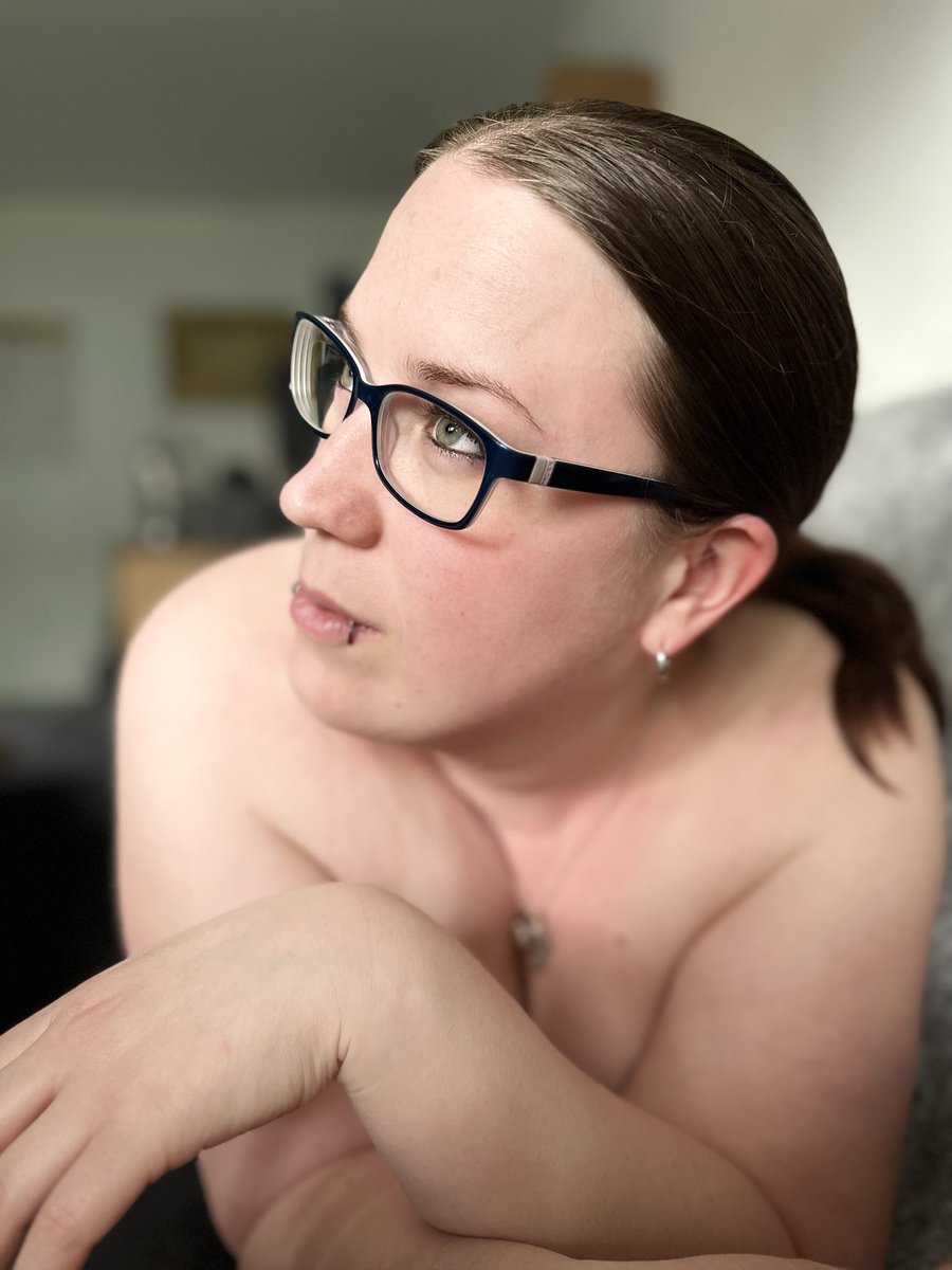 TheSarahLush's tweet photo. Hey Babe. Whats going on by you Darling? Follow Me for Free on OnlyFans

#bbw #bbwgoddess #onlyfansbbw #thickWife #OnlyFansCurvey #OFWP #OnlyFansPromo #Busty https://t.co/dxsYKWT0fB