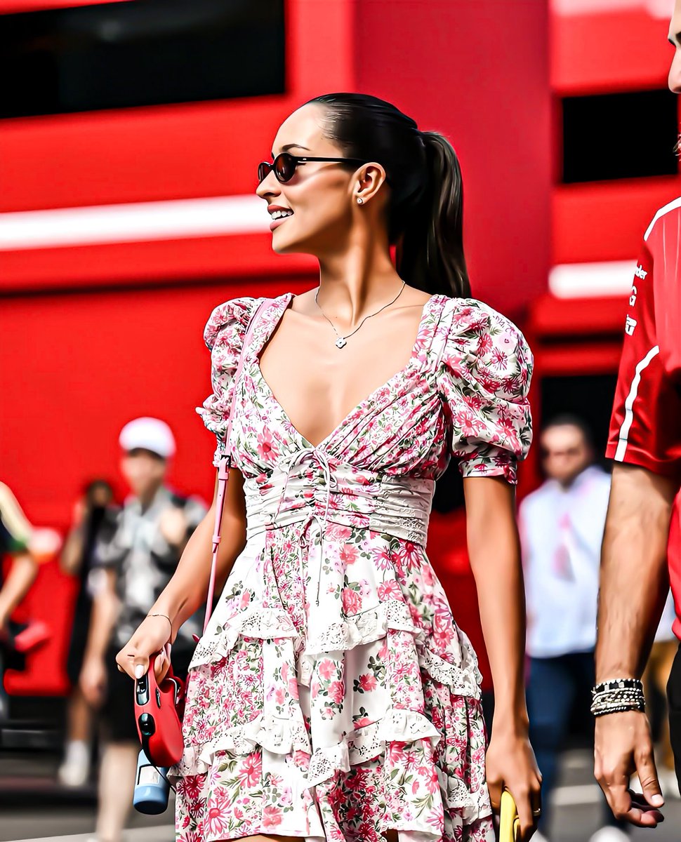 sweetnillyy's tweet photo. Race Day! 🇭🇺❤️ https://t.co/xGh0Ca12Az