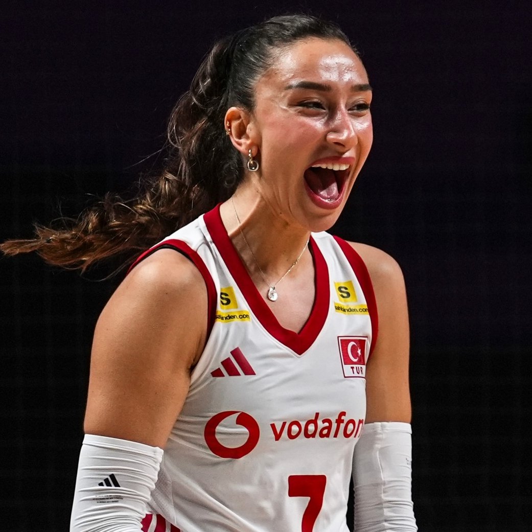 gibbybaris's tweet photo. 💥 Set Sonu Hande Baladın

⚡️ 22. Sayı x Hücum
⚡️ 23. Sayı x Hücum
🙌 24. Sayı x Blok https://t.co/Px3raqbK4k