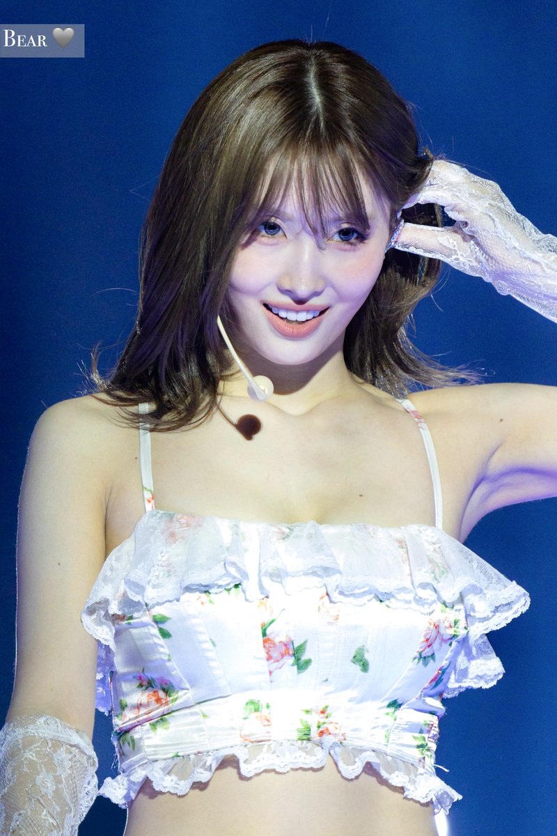 Bear_1020_'s tweet photo. 260712 <THIS IS FOR> FINALE IN SEOUL
- Day3 🎆🦕✨

#TWICE #트와이스 #MOMO #모모 #モモ https://t.co/RGcw0HHGux