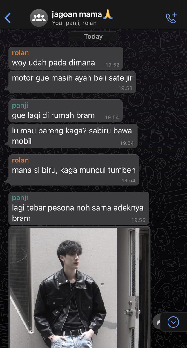 geminiurbae's tweet photo. dewtee au; nangor effect katanya. https://t.co/Y4mYrS5liA