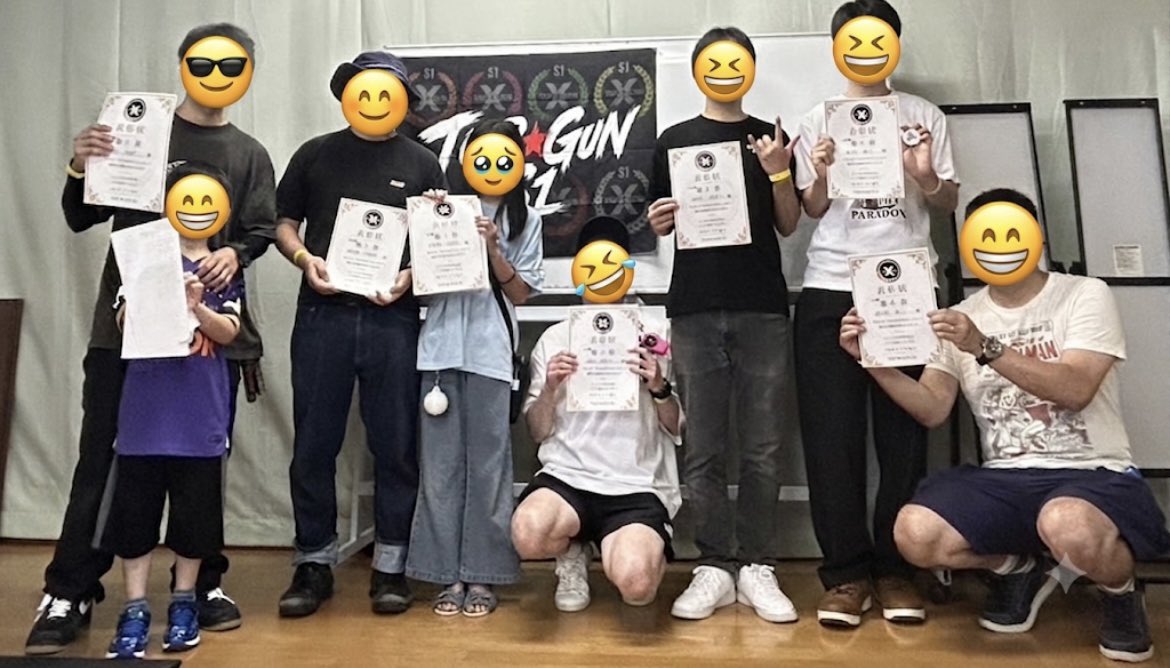 SEBB_pic's tweet photo. TOP★GUN S1 広島
第1部 ランダムタッグ戦

1位✨ たまピヨ＆こうたろう チーム
2位✨ ガイア&amp;ベイダー チーム
3位✨ ねお&amp;はるき チーム
4位✨ ゆうた＆るい チーム

入賞されたチームの皆様、おめでとうございます！

#ベイブレードX 
#TOPGUN https://t.co/o2nPRmYjaw