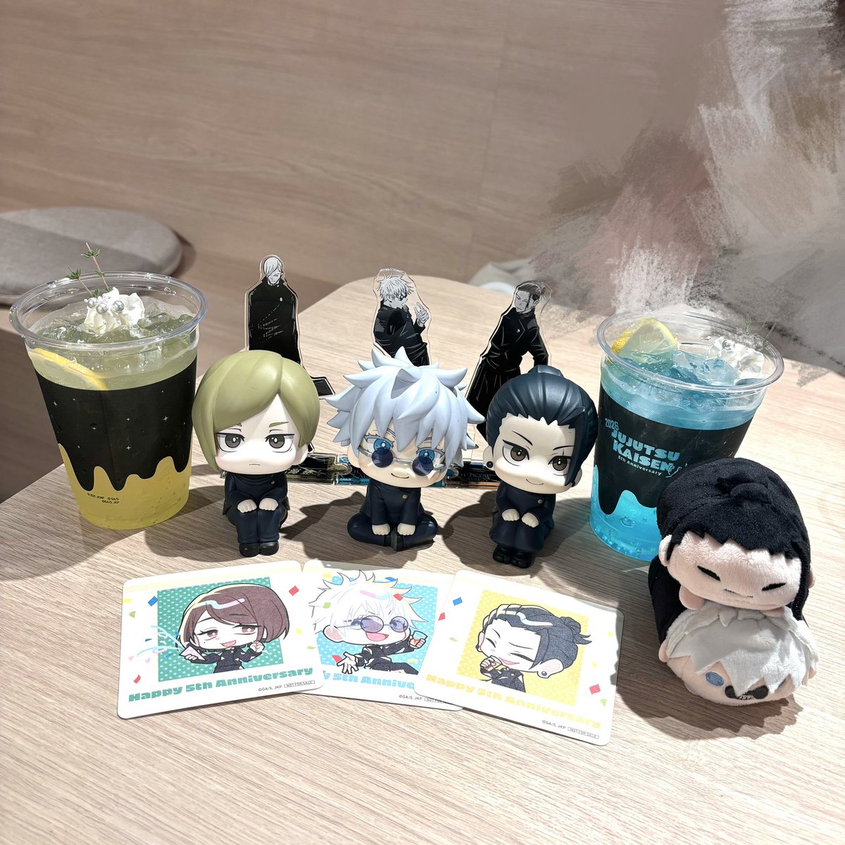 roudoK7's tweet photo. 友達とアオハルTシャツ揃えてイベント回ってきた🌀 https://t.co/RwrAbiXz6T