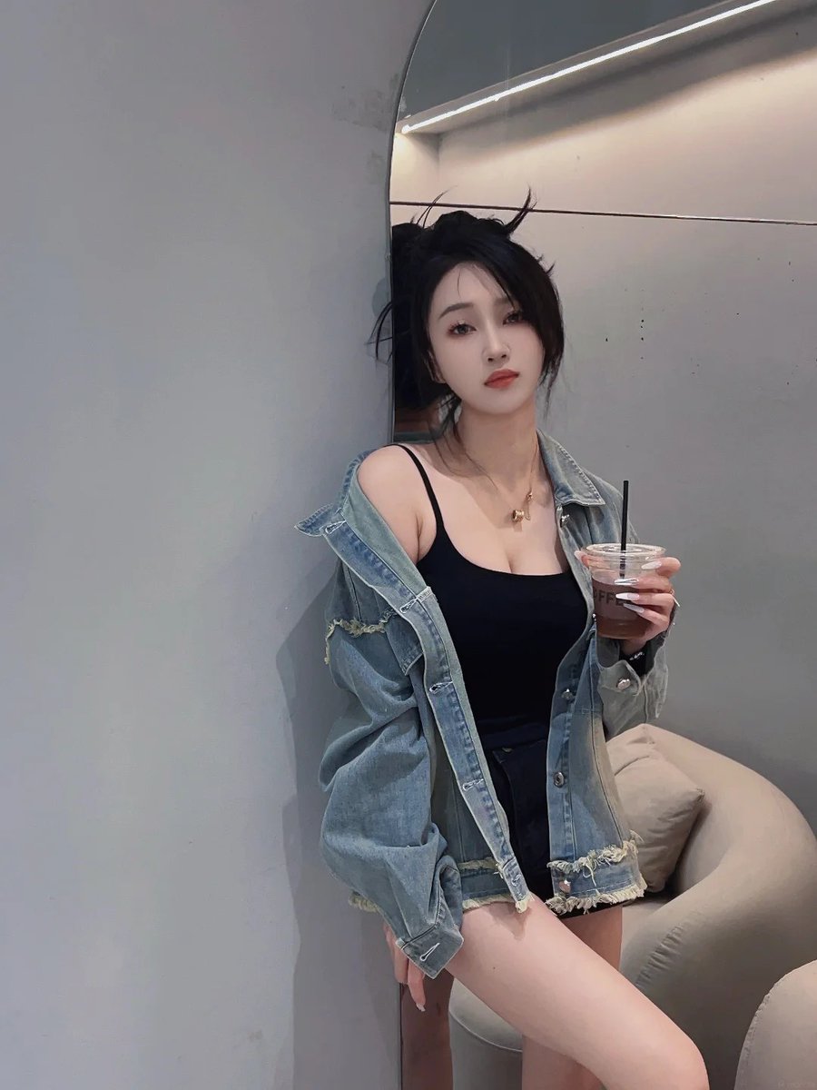 0714Honami's tweet photo. #反差 https://t.co/F5e3e9Igda
