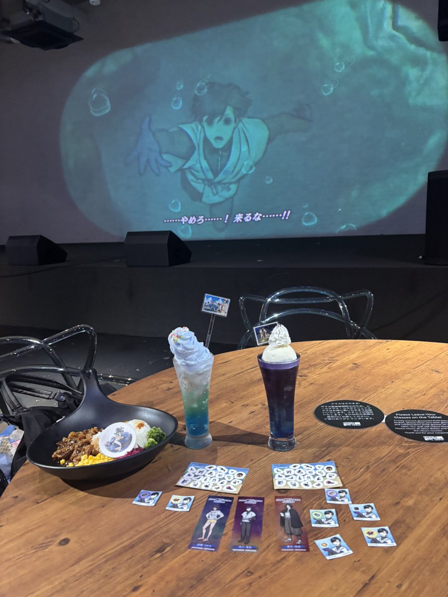 sayaka_mo_magic's tweet photo. スモワルのパラノマ伊勢コラボ、めちゃくちゃ楽しかった！

勇佐フィギュア落とすミニゲームがシュールで面白すぎた…発想が天才😌じわじわくる、2個入った！

その後、海の中を探検するVRで、マーメイド気分を味わい（超リアルだった）、休日満喫！
https://t.co/T7t9uACPEl
#スモワル #パラノマ伊勢 https://t.co/EcFJvpKNRb