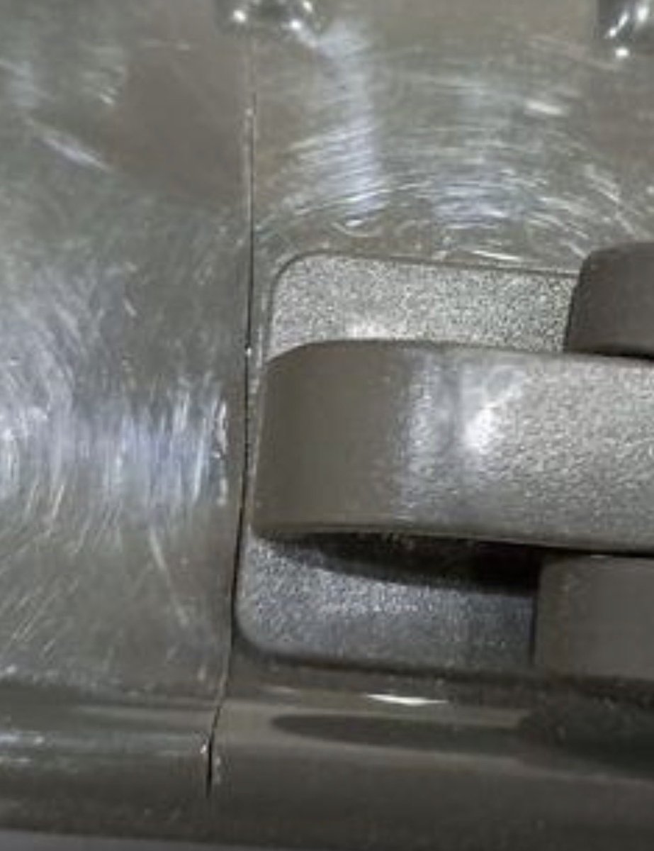 DevrajSanyal's tweet photo. I’m told by @RIMOWA here that there  no longer replace damaged luggage. They “repair” it. If the attached "after" pic is what passes for luxury craftsmanship today, perhaps the definition lux standards hv drastically changed @ethoswatches as India custodians how're you ok wt ths https://t.co/9L7NptM7dU