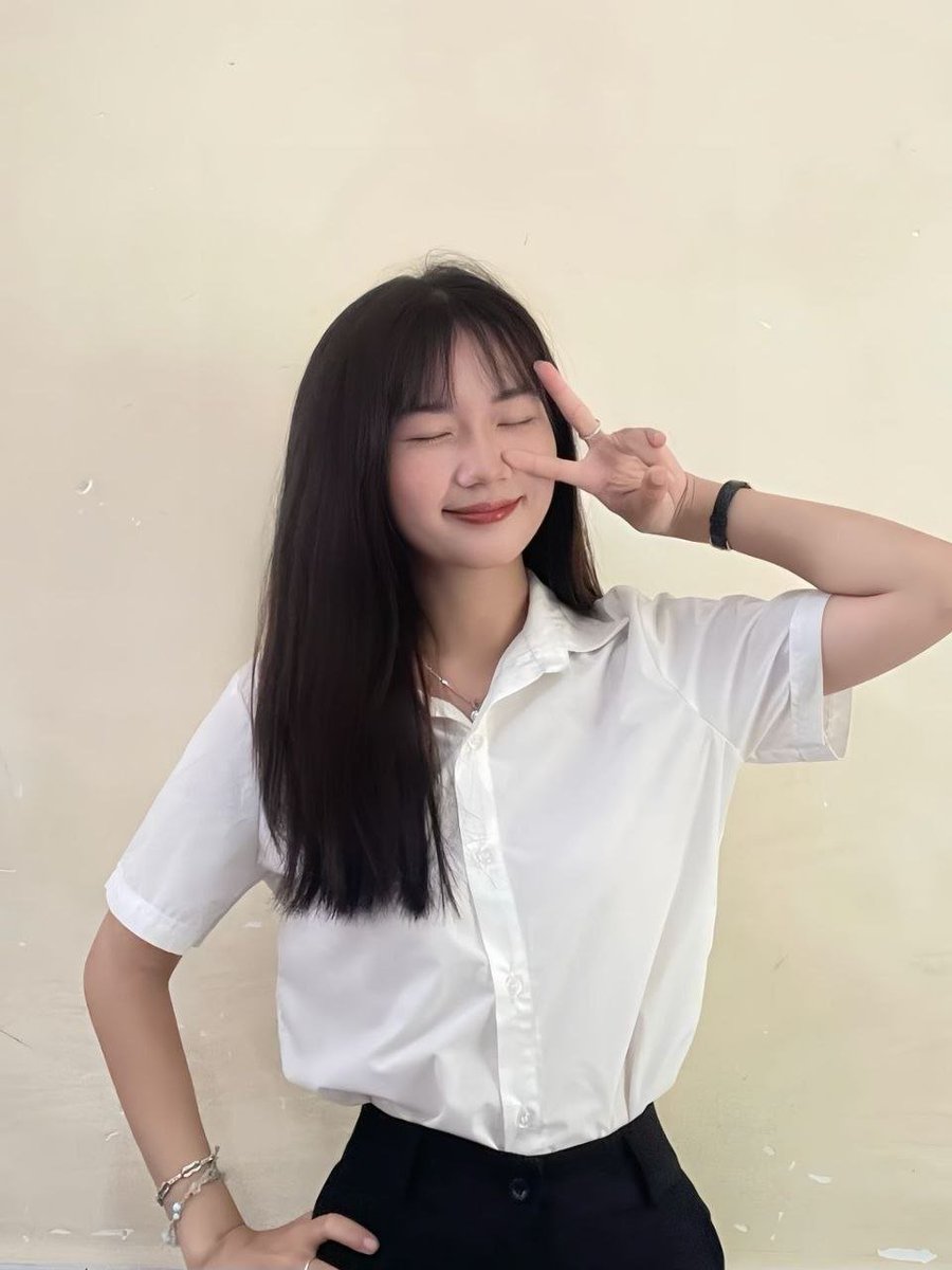 Condingunguc's tweet photo. Chó ngu cần chủ👄🐶👄❤ https://t.co/uHD83wFPZC