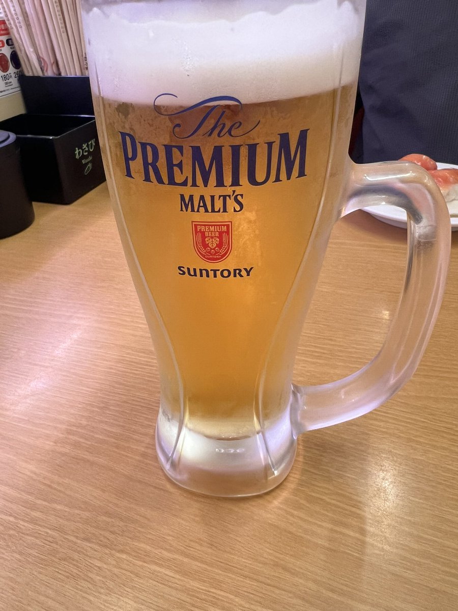 kotubu7b's tweet photo. ハッピーバースデーこつぶ🎂

ってな事でとりあえずビールで🍻 https://t.co/QVxpSIOYZw