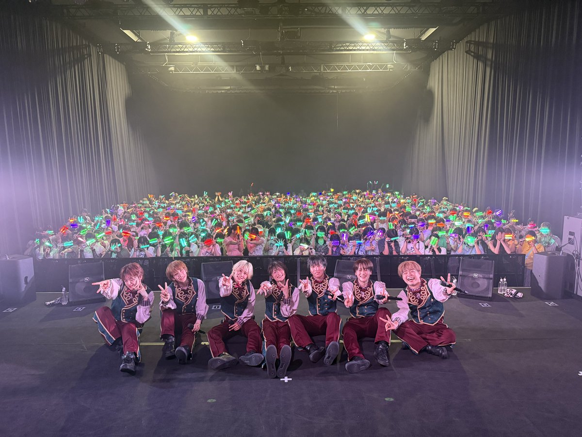 info_ramuket's tweet photo. 「ラムネ商店街 1stツアー 〜ラムネシネマとポップコーン〜」全日程終了いたしました🎬🍿
全8日程16公演、ご来場誠にありがとうございました！

次回のライブは8月14日(金)ミニライブ＋ワンマンライブ！
ツアー 番外編ライブをお送りいたします！✨もう一度見たいあの楽曲が見られるかも…？！
みなさまのご来場をお待ちしております！！
https://t.co/4E8VLIYzr3

さらに8月8日(土)には『1stツアー〜ラムネシネマとポップコーン〜開催記念撮影会』を開催！📸
「ツアービジュアル衣装」「ラムネシネマ衣装」で実施！
https://t.co/I04AjsAyvI

#ラムネ商店街