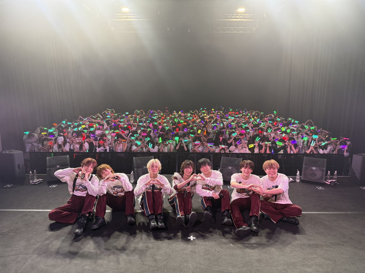 info_ramuket's tweet photo. 「ラムネ商店街 1stツアー 〜ラムネシネマとポップコーン〜」全日程終了いたしました🎬🍿
全8日程16公演、ご来場誠にありがとうございました！

次回のライブは8月14日(金)ミニライブ＋ワンマンライブ！
ツアー 番外編ライブをお送りいたします！✨もう一度見たいあの楽曲が見られるかも…？！
みなさまのご来場をお待ちしております！！
https://t.co/4E8VLIYzr3

さらに8月8日(土)には『1stツアー〜ラムネシネマとポップコーン〜開催記念撮影会』を開催！📸
「ツアービジュアル衣装」「ラムネシネマ衣装」で実施！
https://t.co/I04AjsAyvI

#ラムネ商店街