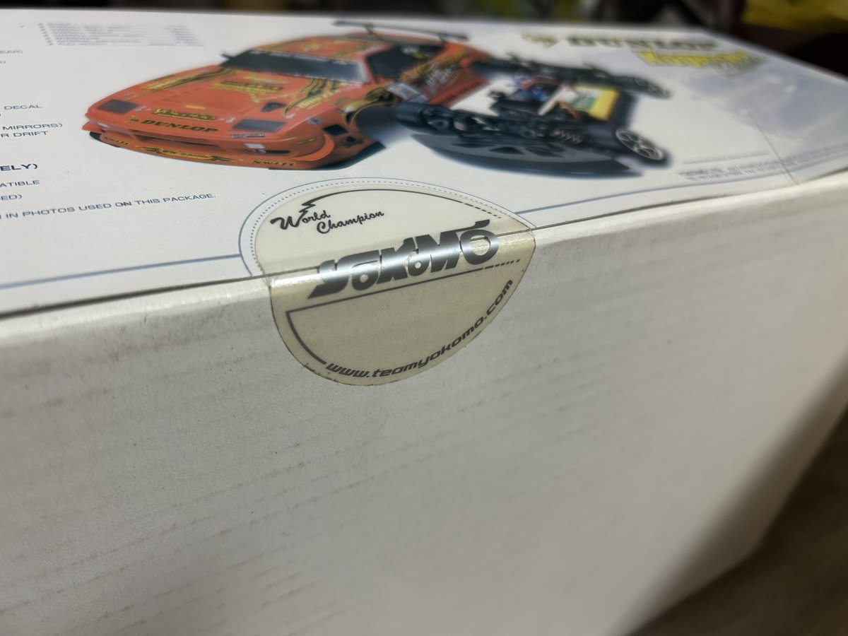 凄くね今だに未開封だし定価だった お店の方に『それラジコンとして