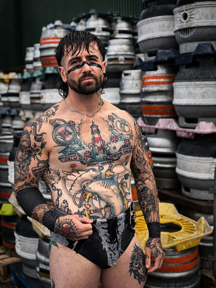 ScottyRawk's tweet photo. •𝐰𝐞 𝐤𝐧𝐨𝐰 𝐧𝐨 𝐤𝐢𝐧𝐠 𝐛𝐮𝐭 𝐭𝐡𝐞 𝐤𝐢𝐧𝐠 𝐢𝐧 𝐭𝐡𝐞 𝐧𝐨𝐫𝐭𝐡 𝐰𝐡𝐨𝐬𝐞 𝐧𝐚𝐦𝐞 𝐢𝐬 𝐫𝐚𝐰𝐤• https://t.co/Yx7F5LIvLK