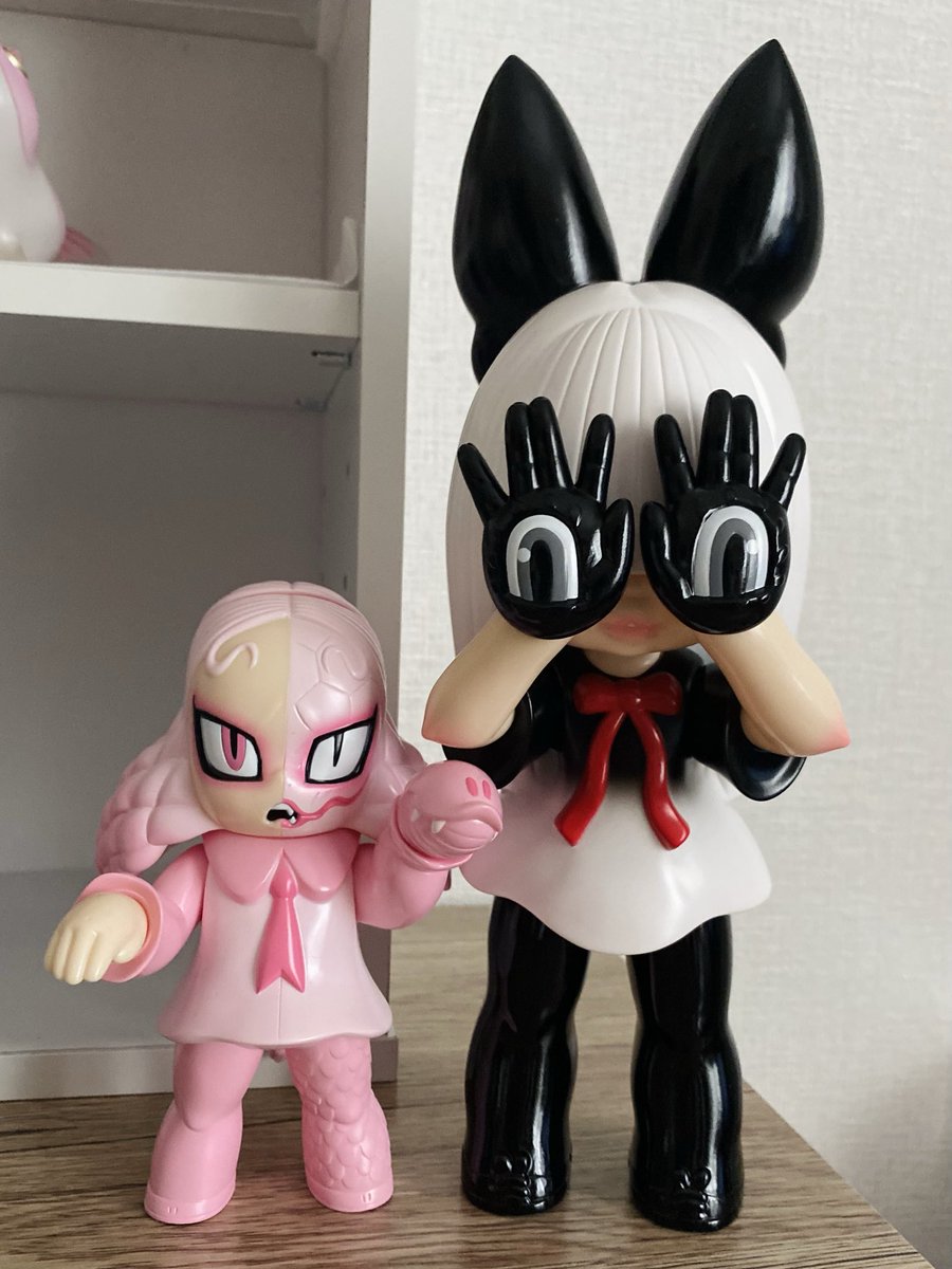 mimy_d32's tweet photo. 長距離移動🚄を利用して…
#マシロ砲 でのコレクション✨

マシロちゃん
手のひらの位置と🐙のお尻の愛らしさよ❣️

ベビーパンダピンクな🐍ちゃん
🐼マッシモと並べると…
納得の赤ちゃんパンダ感😳🫶

ワクワクして大満足なイベントでした！

今日の戦利品はいずれゆっくりポストします🫠
#grapebrain https://t.co/XLUoDnlPHi